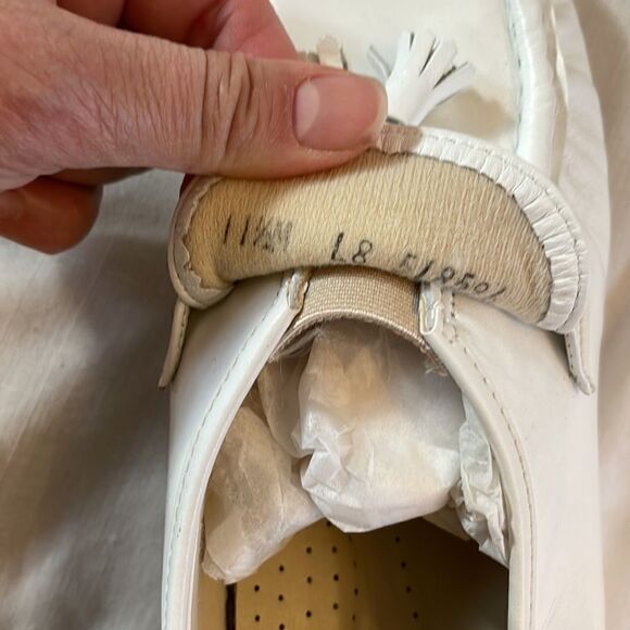 SAS MAGIC WHITE COMFORT SHOES.  NEW - Picture 5 of 8